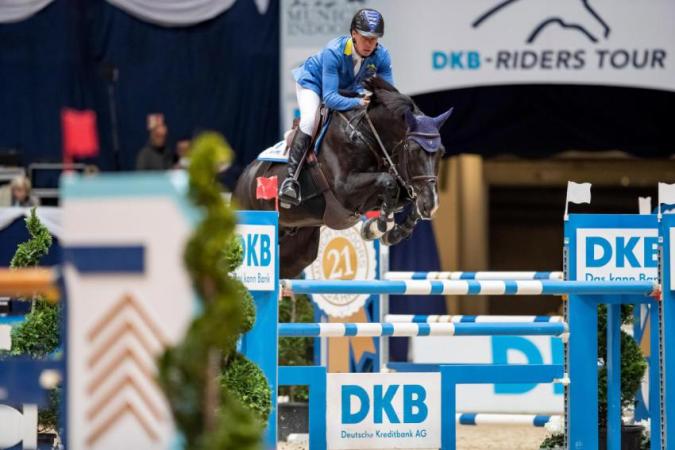 paard-paard-ahlmann-christian-ger-dominator-2000-zslct8i0104